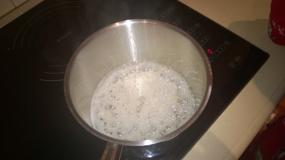 10. Boil it for 1 minute.